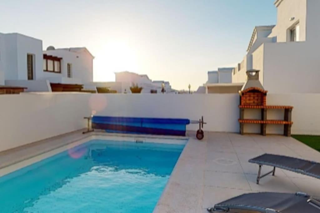 Villa Rosa Playa Blanca Luxury 2 Bed 2 Bath Villa With Private Pool, Patio Extérieur photo