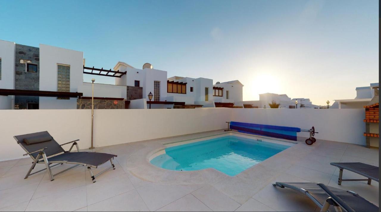 Villa Rosa Playa Blanca Luxury 2 Bed 2 Bath Villa With Private Pool, Patio Extérieur photo